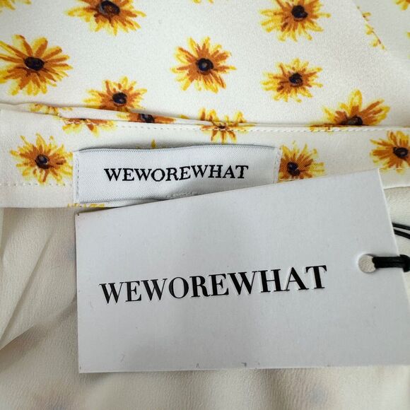 WeWoreWhat Satin Mini Slip Skirt Ditsy Floral Daisies White Revolve XS NWT - Picture 10 of 11
